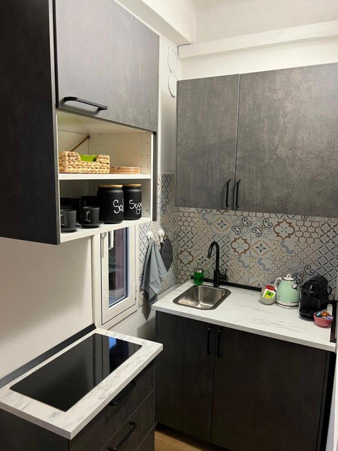 Stylish Apartment 3 Km Away From Duomo - Netflix, Wi-Fi, All Comforts Included Milan Exterior photo